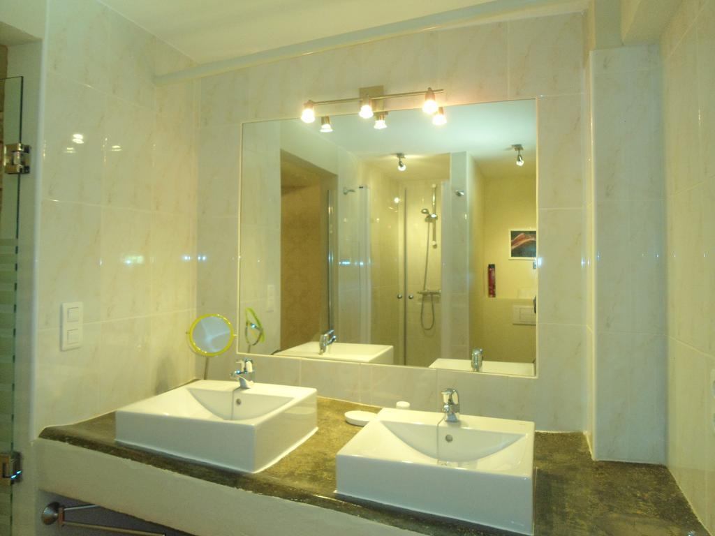 B&B Lasnavillasmm Montefrío Esterno foto